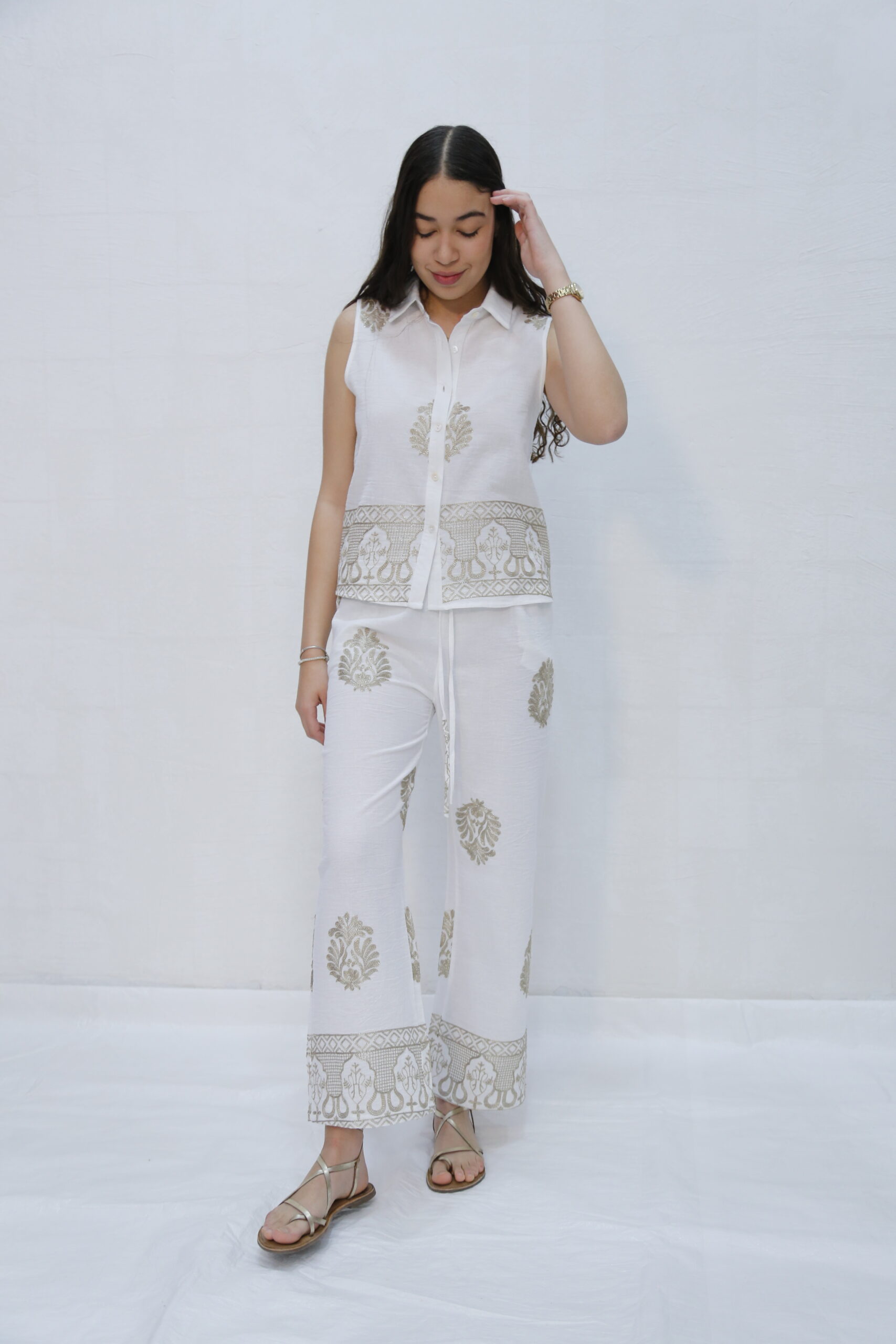 Conjunto Real Blanco - Imagen 2