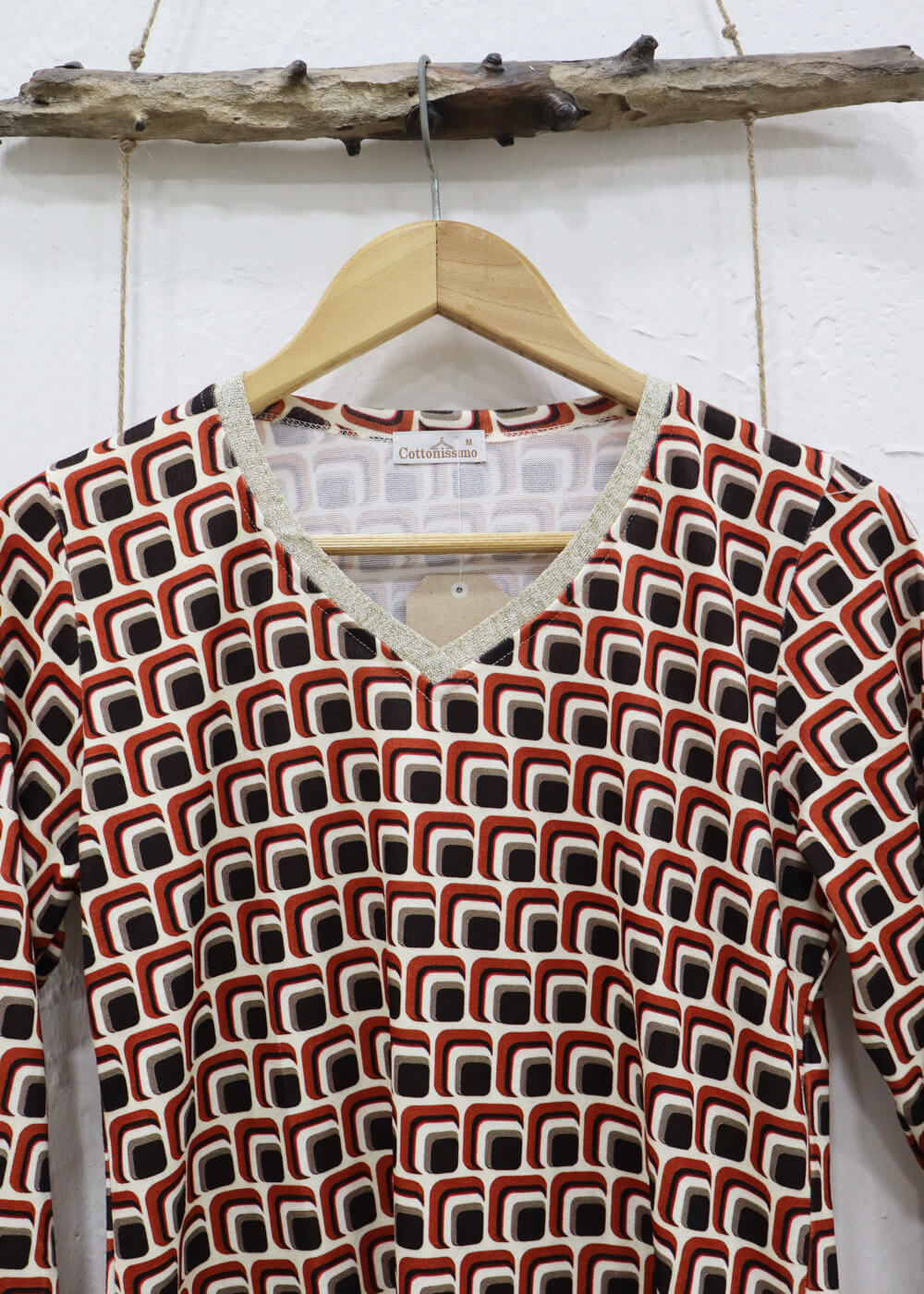 Camiseta Dorada Geometrica - Imagen 2