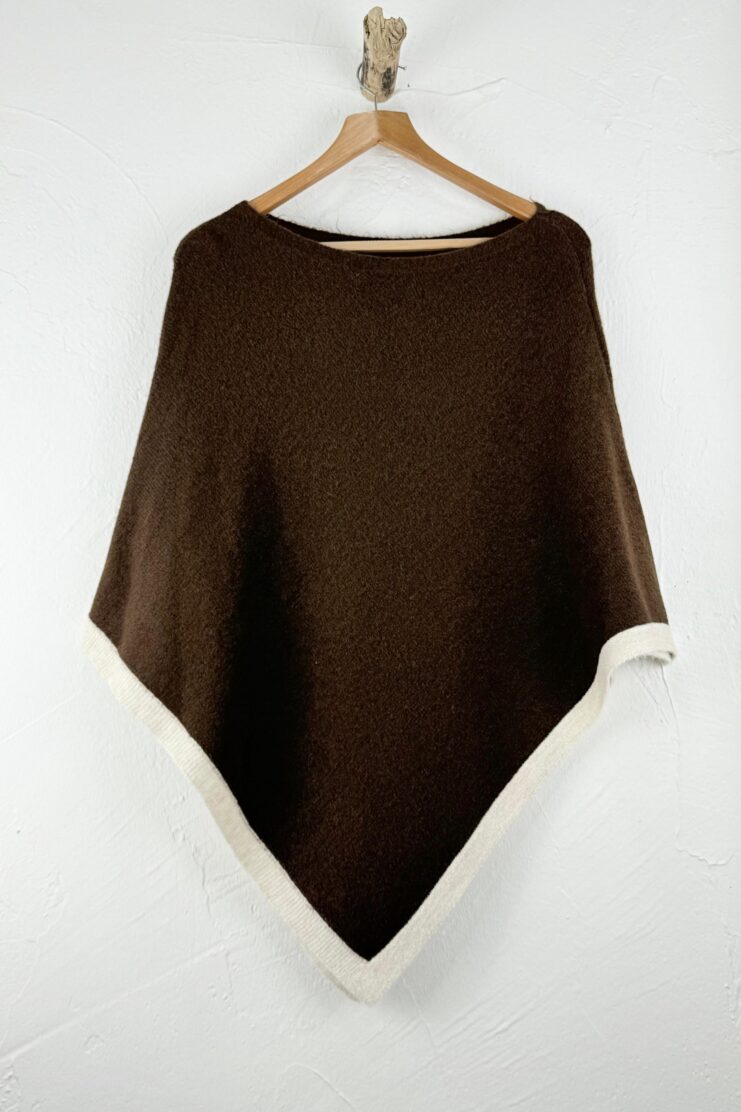 Poncho Tejido Con Punto