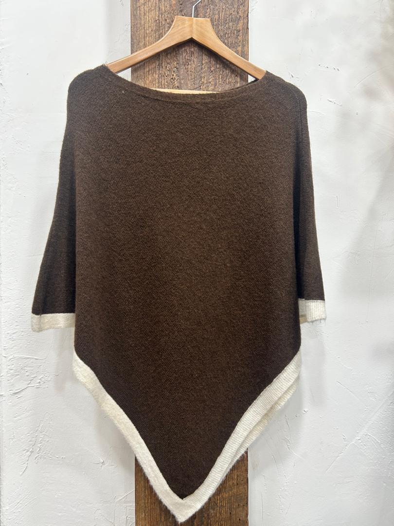 Poncho Tejido Con Punto