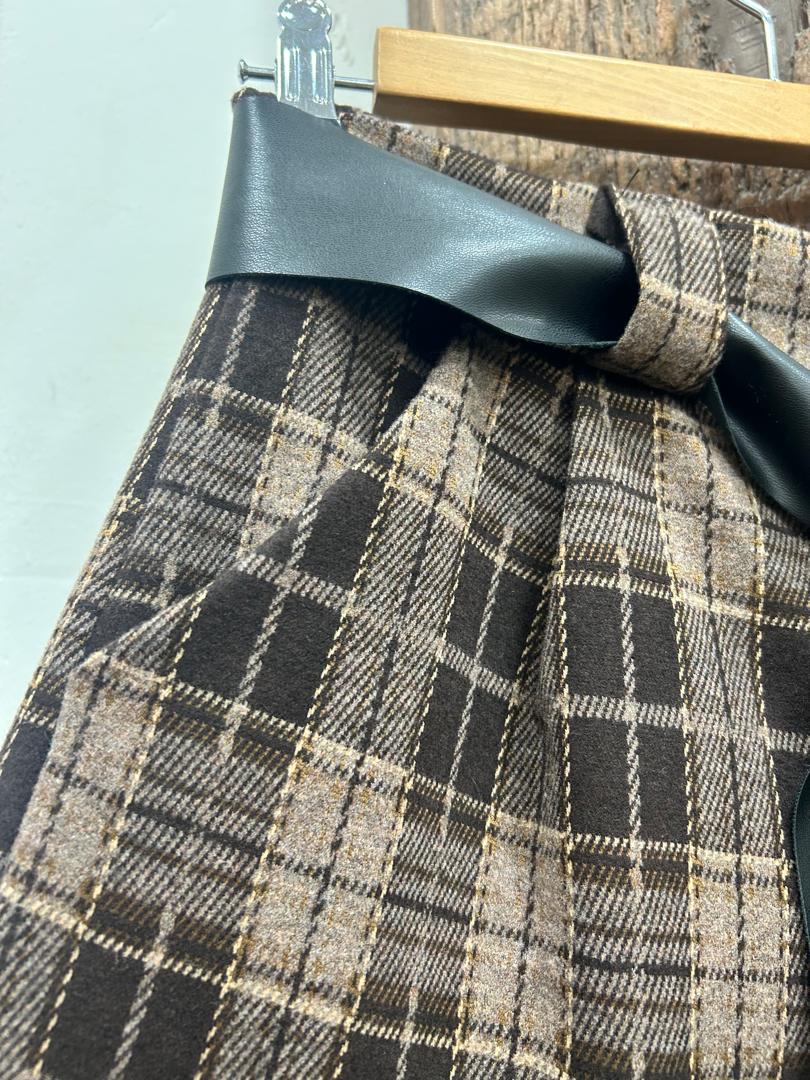 Pantalon Cuadro Con Cinturón - Imagen 2