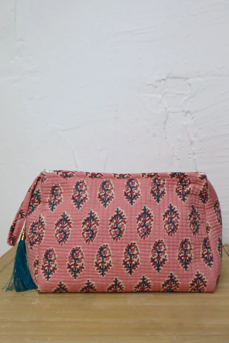 Neceser Estampado Triangular Rosa