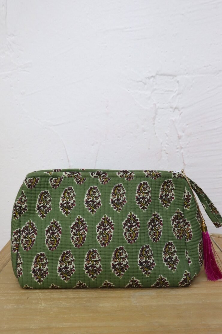 Neceser Estampado Triangular Verde